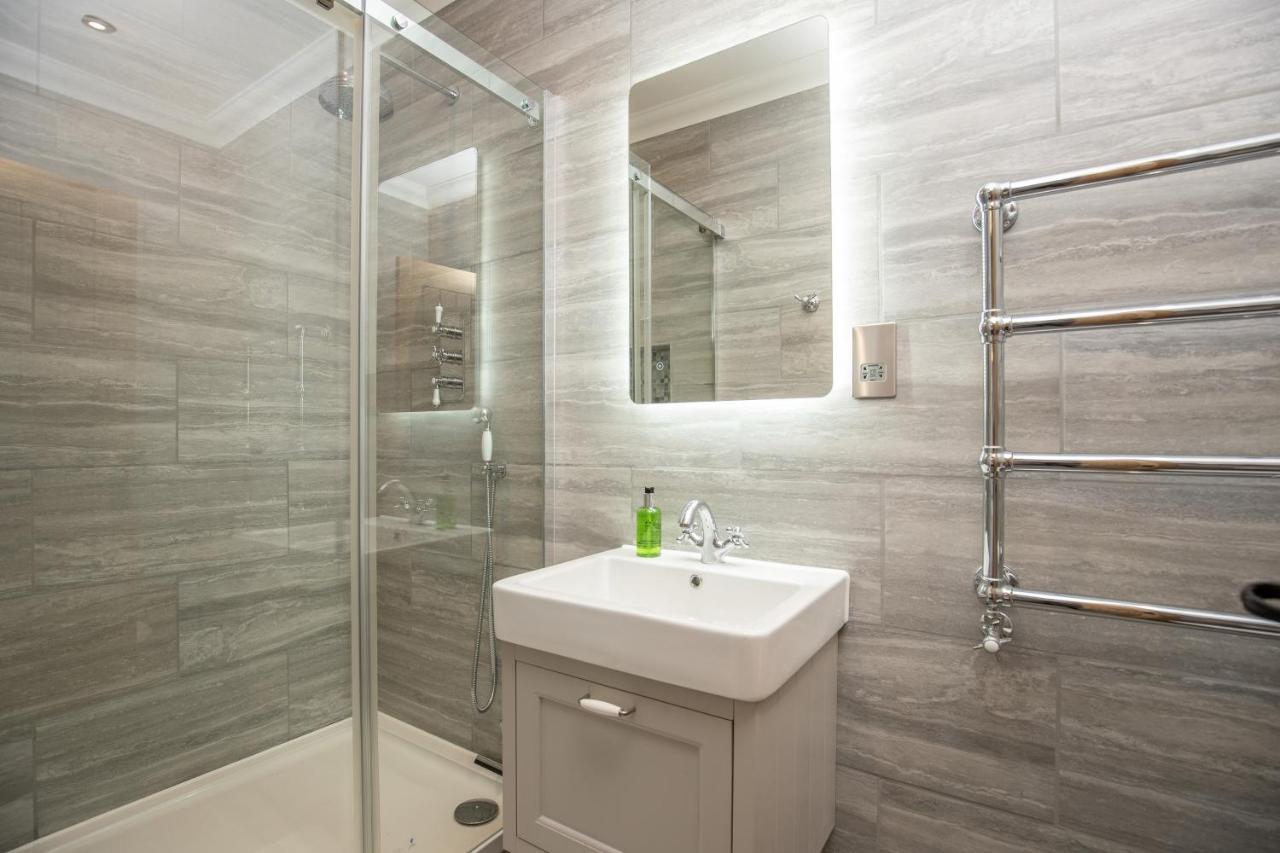 Exclusive Holiday Accommodation - Bancroft Cottage Bedale Bagian luar foto
