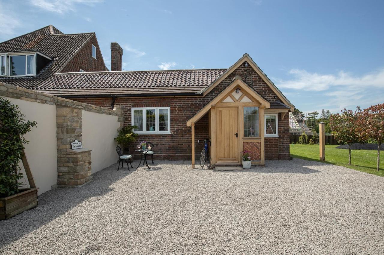 Exclusive Holiday Accommodation - Bancroft Cottage Bedale Bagian luar foto